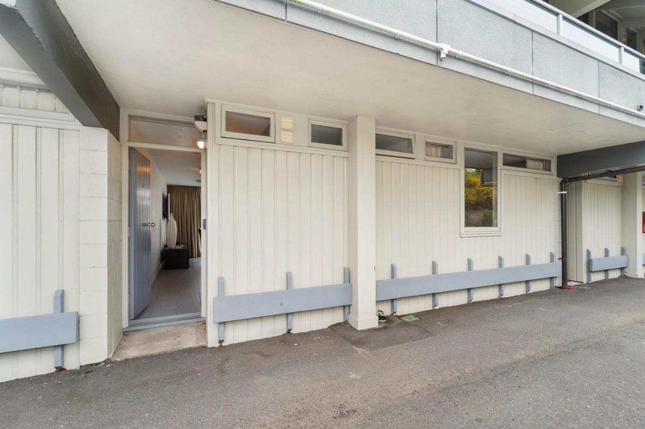 Affordable One Bedroom Apartment Lake Taupo C4 Bagian luar foto