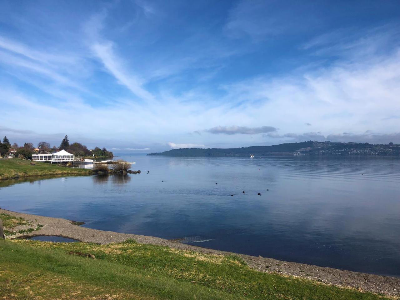 Affordable One Bedroom Apartment Lake Taupo C4 Bagian luar foto
